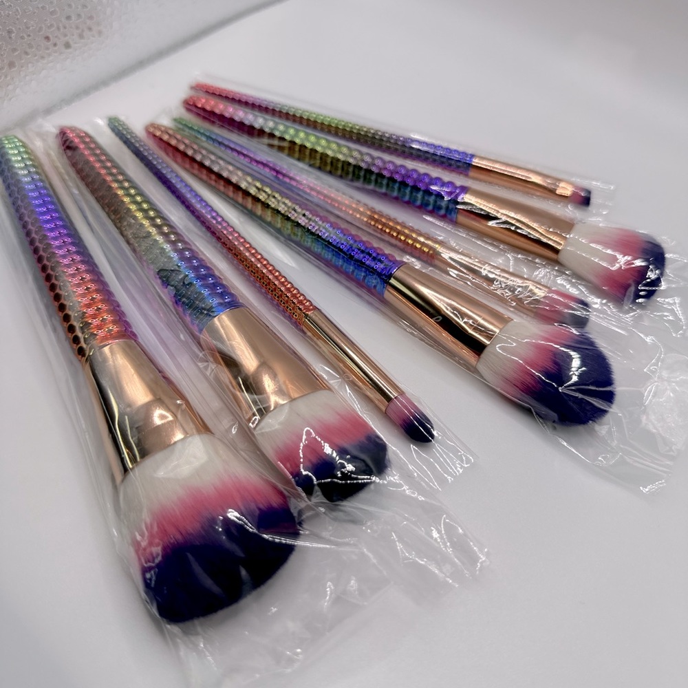 Rainbow Makeup Brushes - 7pc